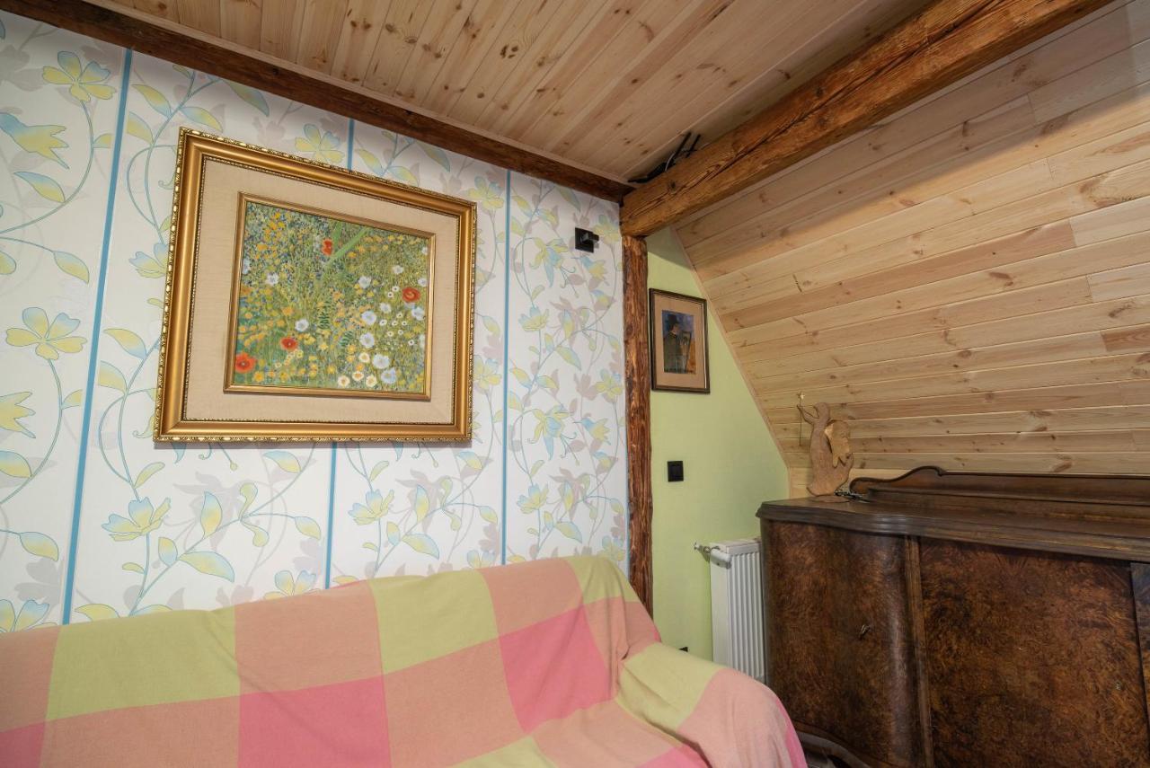 Gajraj Villa Radkow Bagian luar foto
