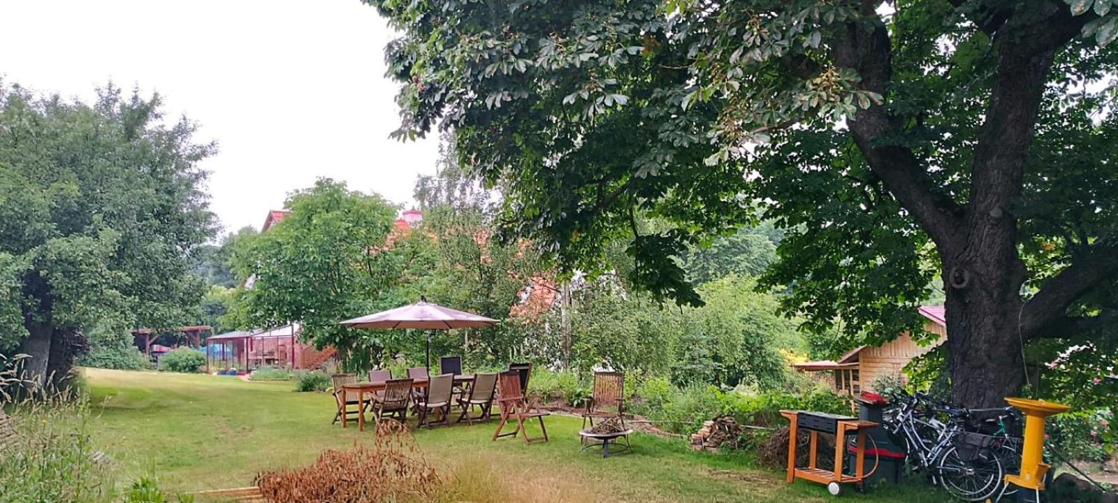 Gajraj Villa Radkow Bagian luar foto