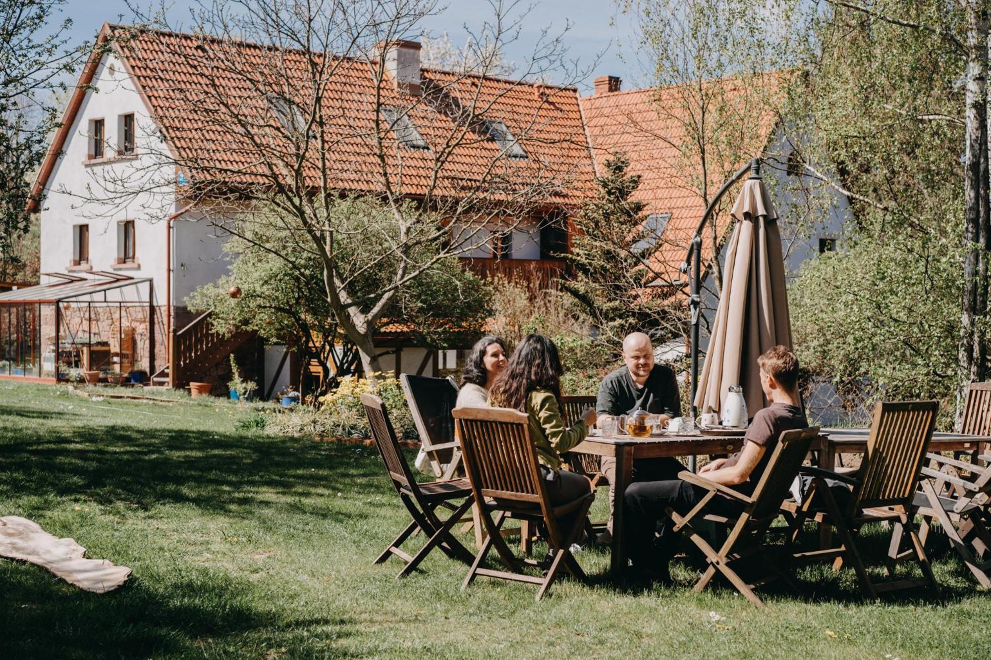 Gajraj Villa Radkow Bagian luar foto